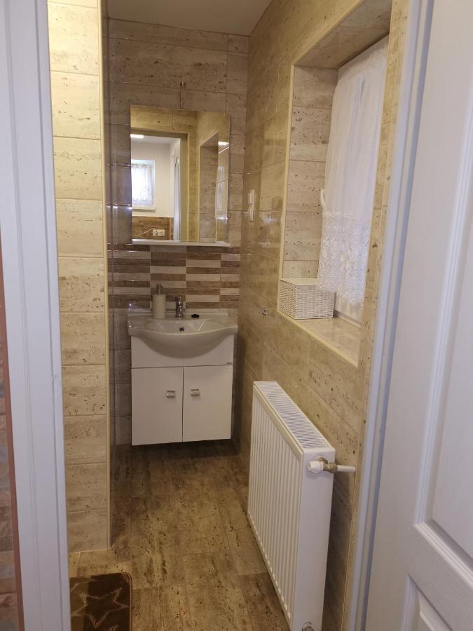 Lili Apartment Harkan